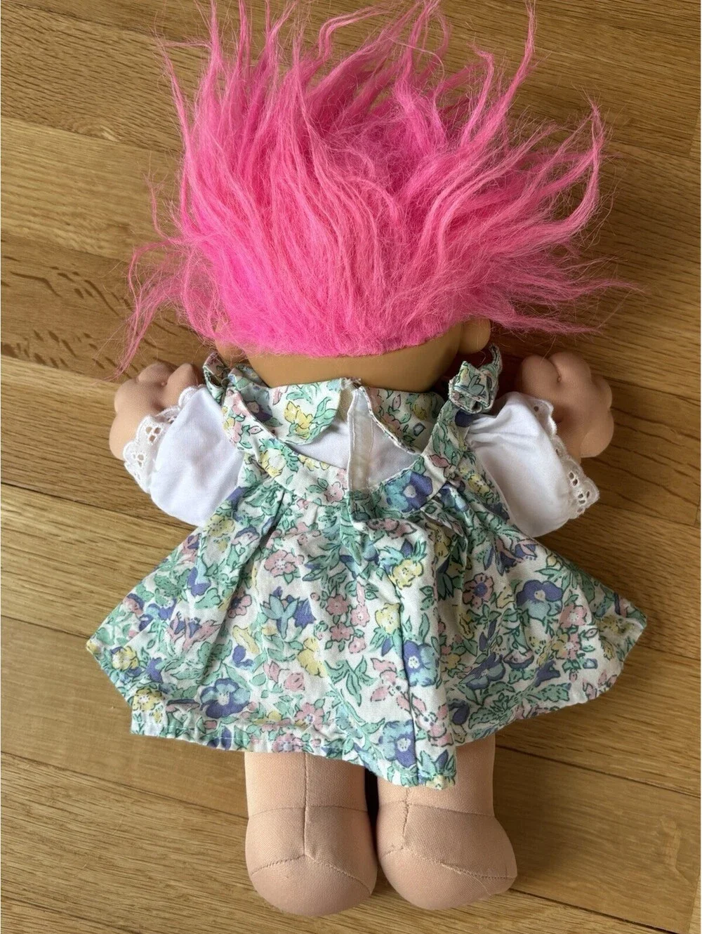 Vintage Russ Troll Kid Doll Pink Hair Floral Dress Plush Cloth Body 1992 14